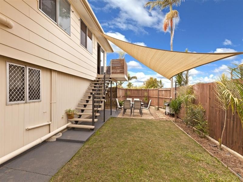 24 Kenthurst Crescent, Rochedale South QLD 4123