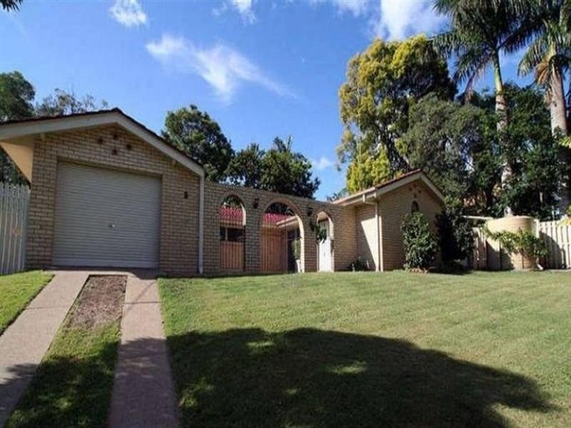 9 Juanita Grove, Springwood QLD 4127
