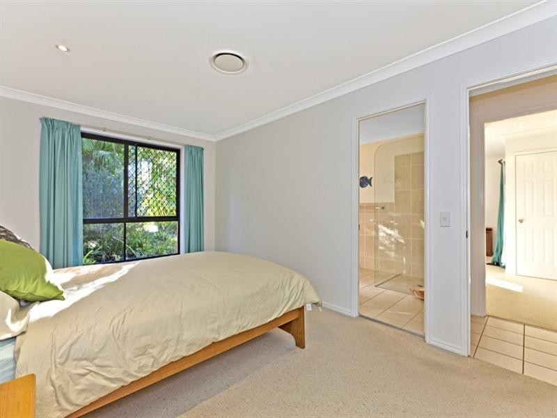 104 Alperton Road, Burbank QLD 4156