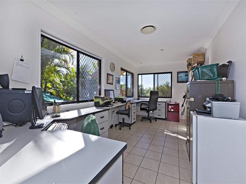 104 Alperton Road, Burbank QLD 4156