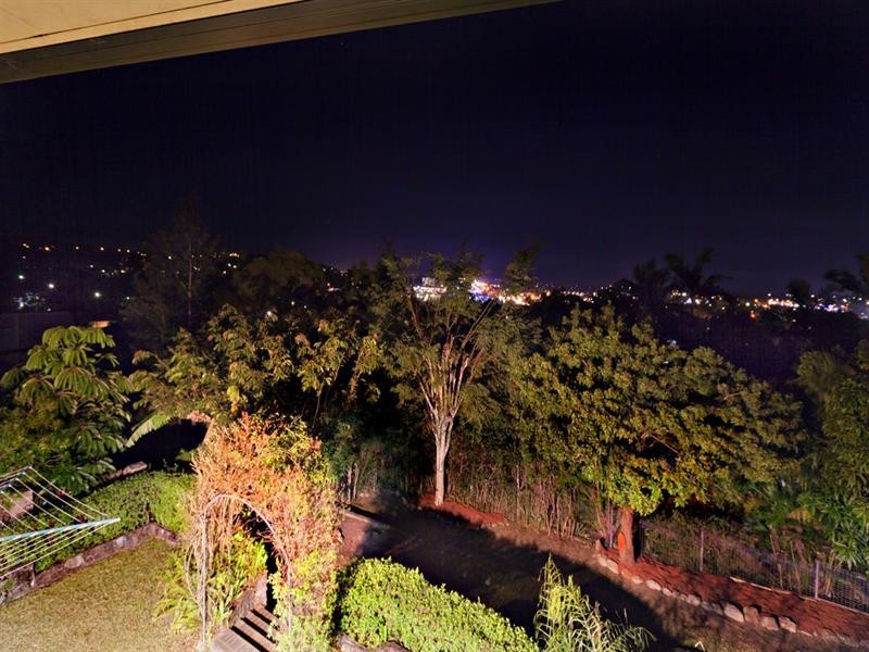 5 Leone Avenue, Rochedale South QLD 4123