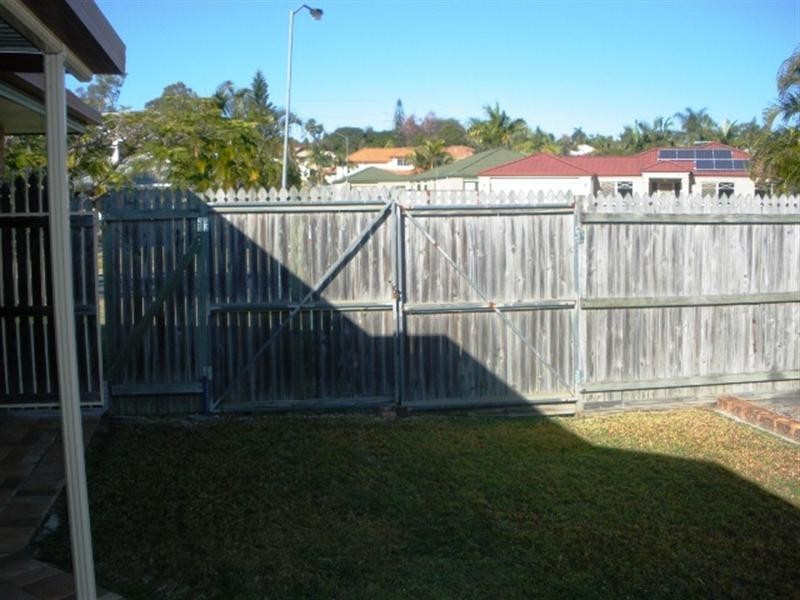 13 Poinciana Place, Eight Mile Plains QLD 4113