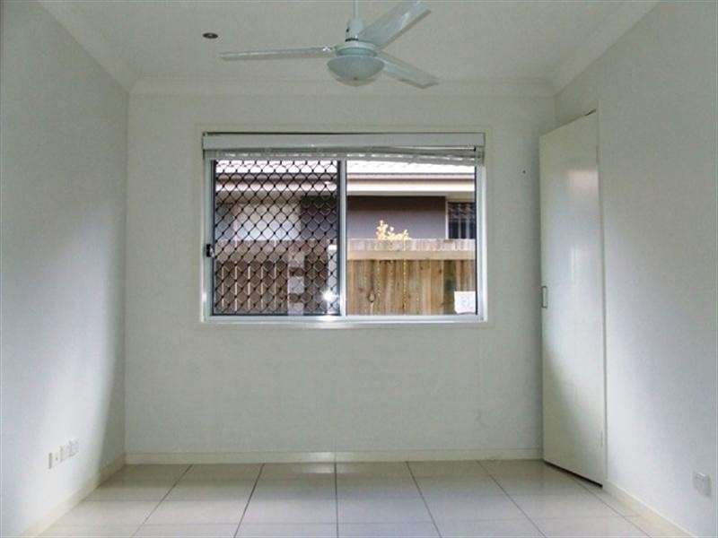 1 Tewantin Way, Waterford QLD 4133