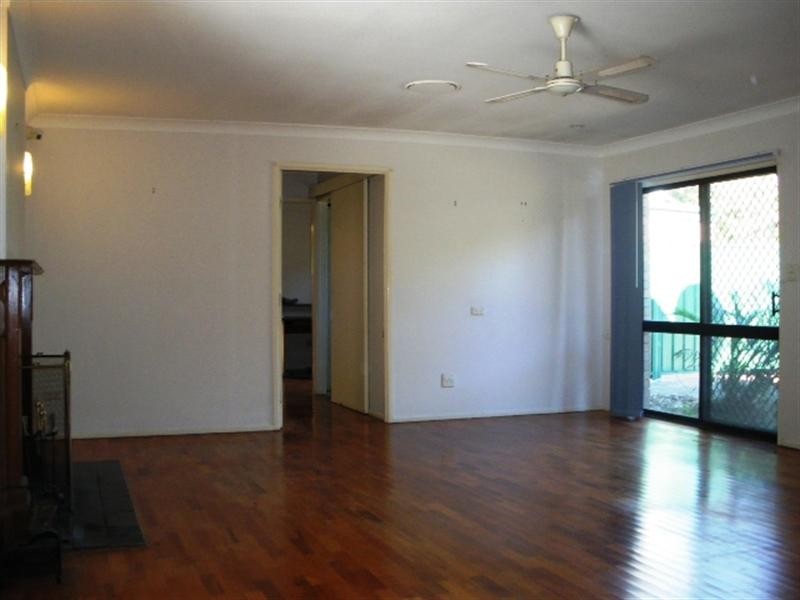 23 Sunningdale Avenue, Rochedale South QLD 4123