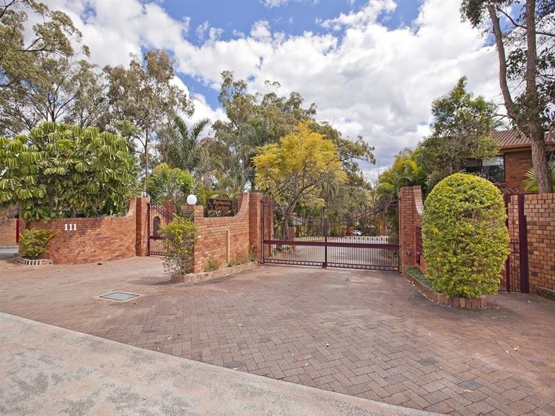 14/111 Barbaralla Drive, Springwood QLD 4127