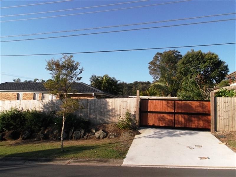 33 Jardine Drive, Springwood QLD 4127