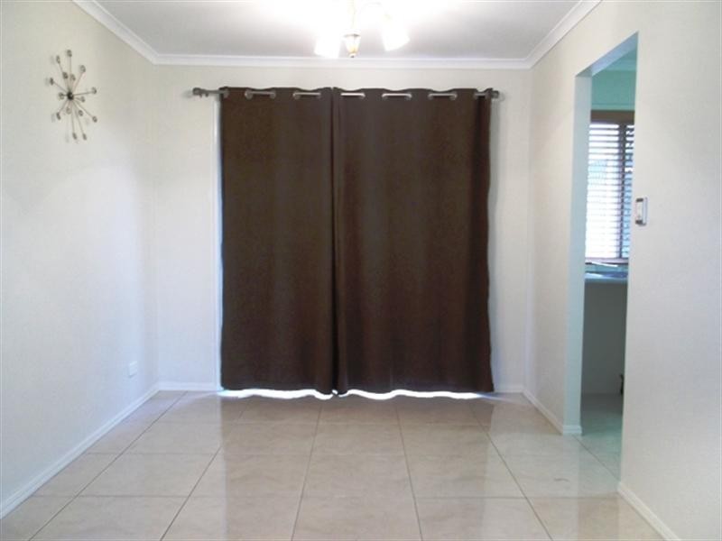 33 Jardine Drive, Springwood QLD 4127