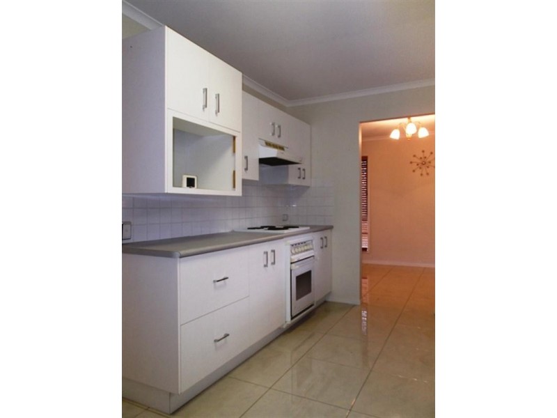 33 Jardine Drive, Springwood QLD 4127