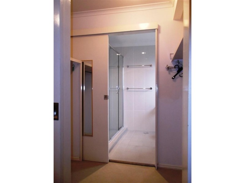 33 Jardine Drive, Springwood QLD 4127