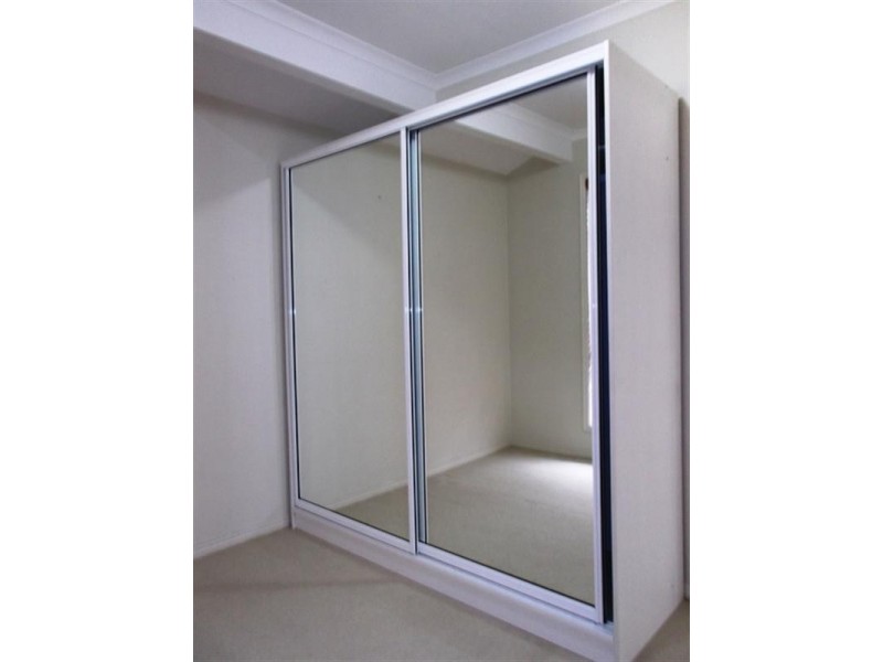 33 Jardine Drive, Springwood QLD 4127