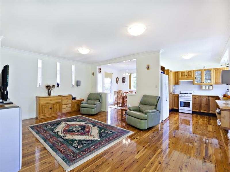 9 Marjorie Street, Rochedale South QLD 4123