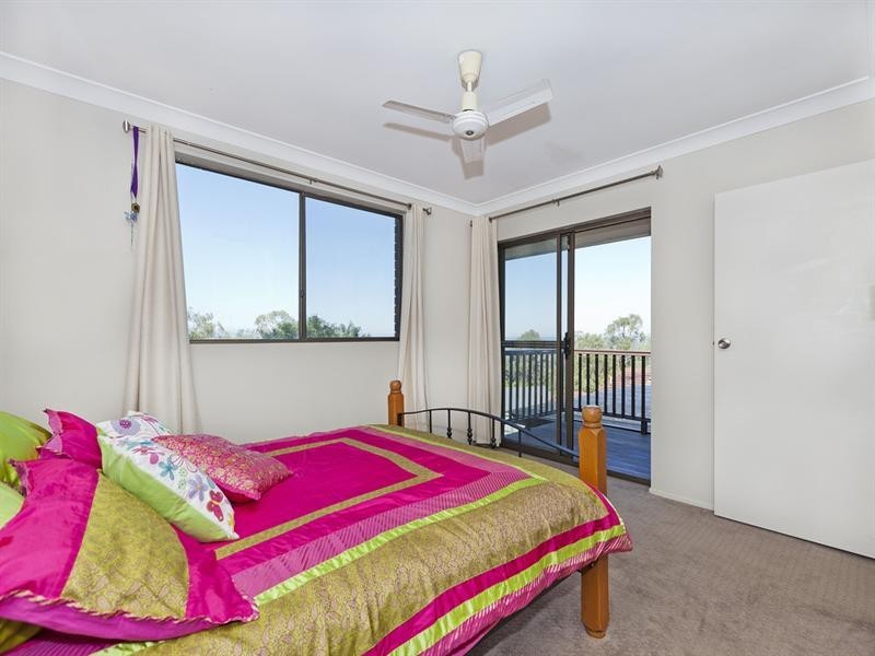 85 Dennis Road, Springwood QLD 4127