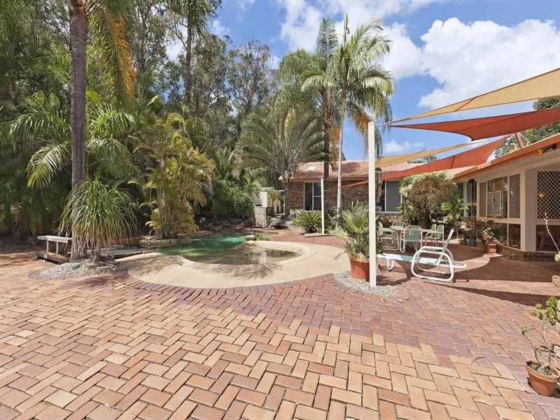 10 Karalise Street, Rochedale South QLD 4123