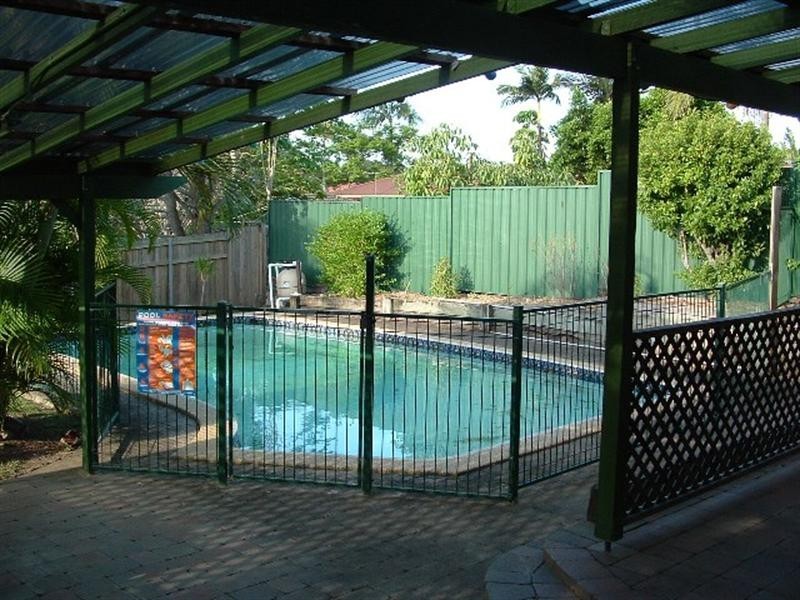 18 Kancoona Street, Rochedale South QLD 4123