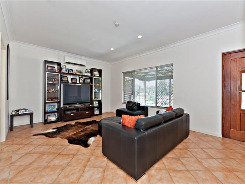 671 Underwood Road, Rochedale South QLD 4123