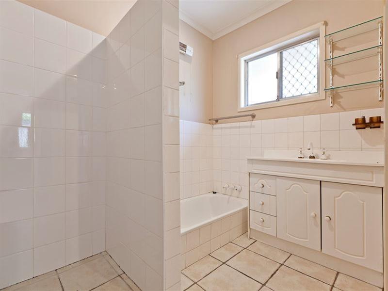 4 Koobil Street, Rochedale South QLD 4123