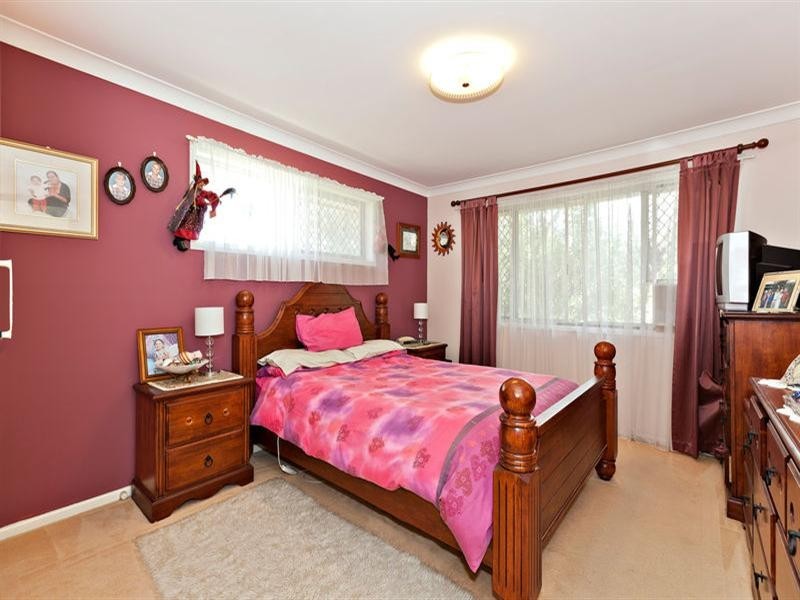 1 Amanda Street, Rochedale South QLD 4123