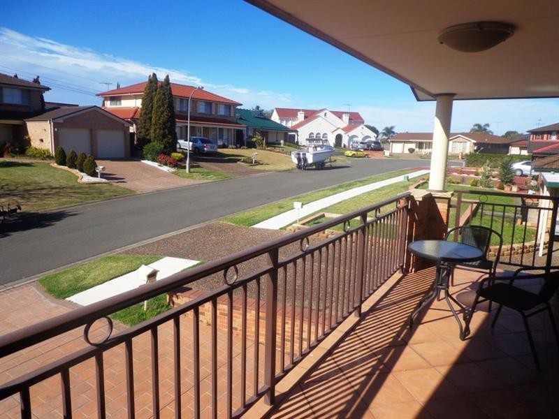 1 Moreton Close, Hinchinbrook NSW 2168
