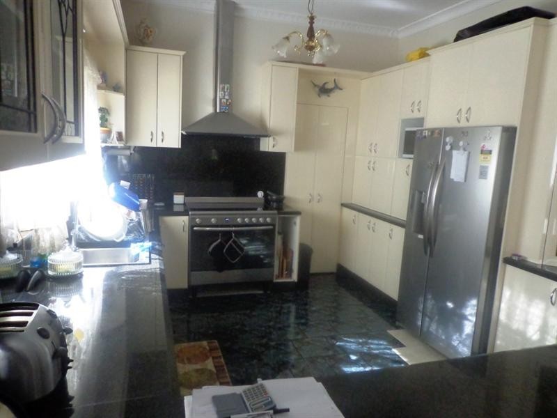 39 Orchard Road, Fairfield NSW 2165