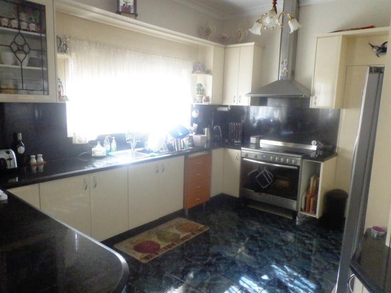 39 Orchard Road, Fairfield NSW 2165