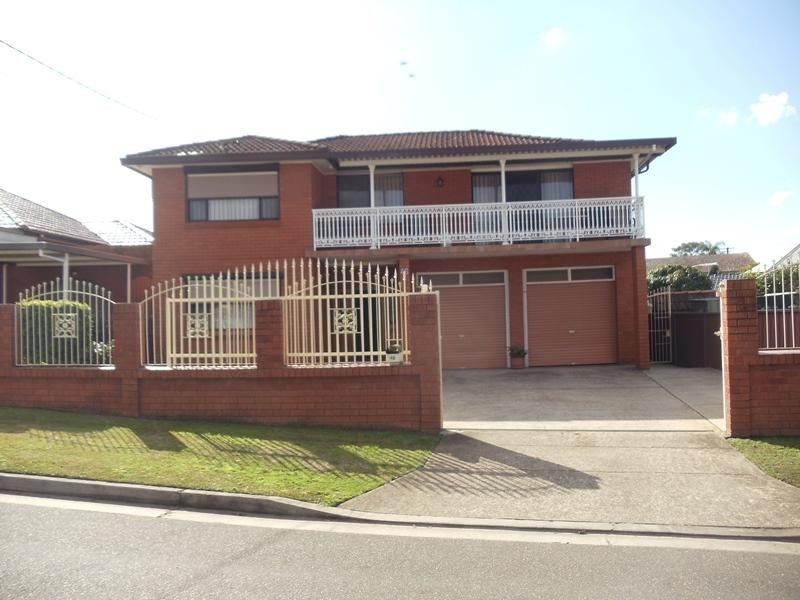 46 Dawson Street, Fairfield Heights NSW 2165