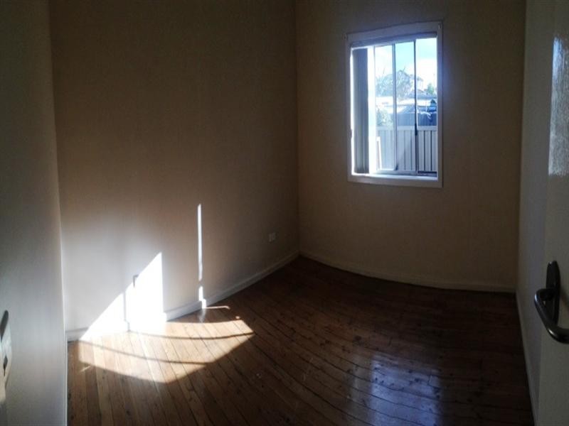 Canley Heights NSW 2166