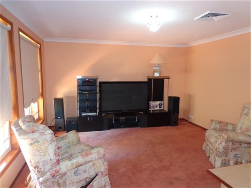 6A Kenneth Avenue, Panania NSW 2213