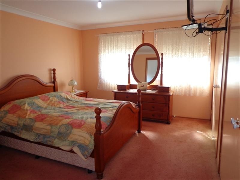 6A Kenneth Avenue, Panania NSW 2213