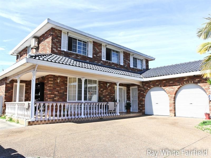 10 Whistler Street, Green Valley NSW 2168