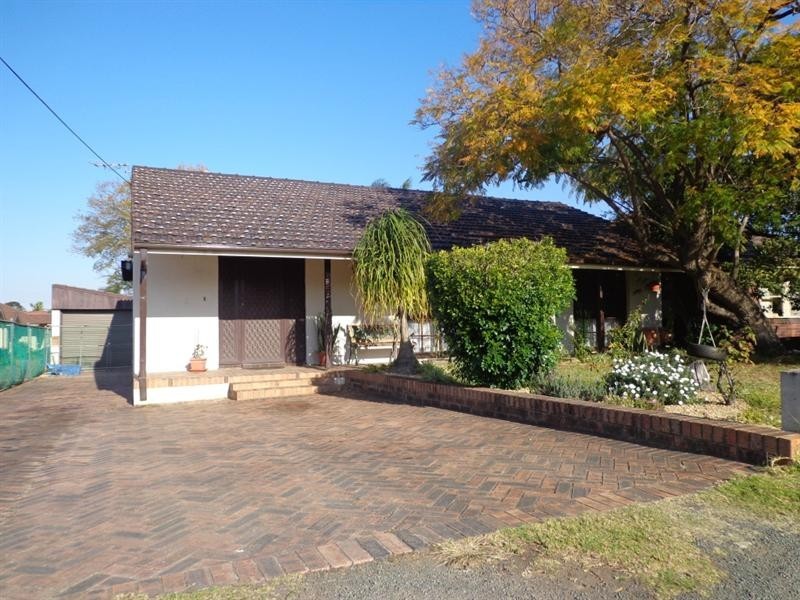 21 Hampton Street, Fairfield NSW 2165