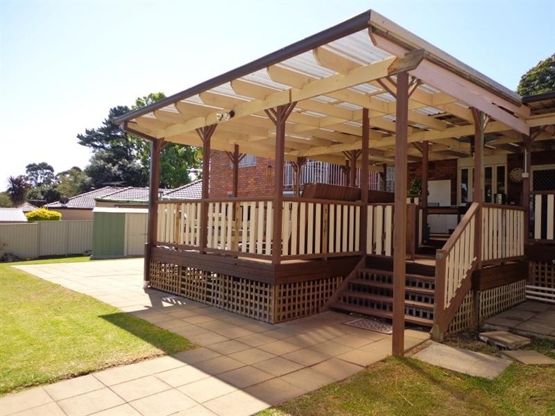 18 Woodburn Avenue, Panania NSW 2213