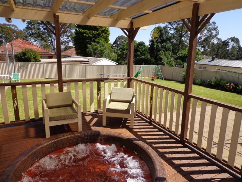 18 Woodburn Avenue, Panania NSW 2213