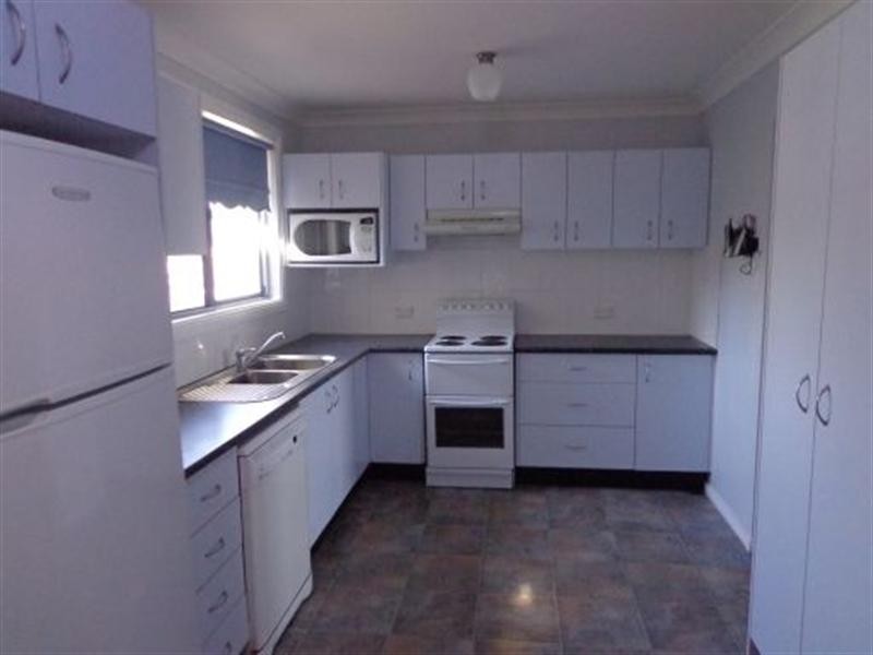 30 Brentwood Street, Fairfield West NSW 2165