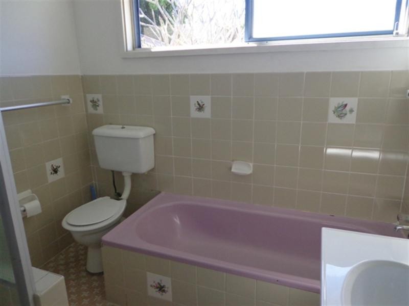 30 Brentwood Street, Fairfield West NSW 2165