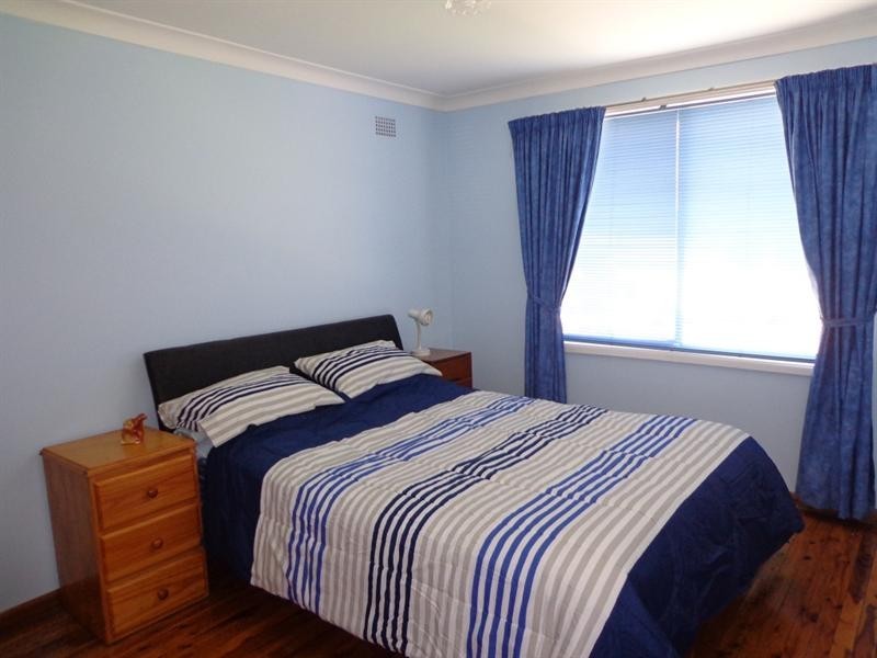 30 Brentwood Street, Fairfield West NSW 2165