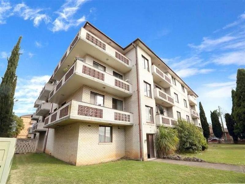 27/412 The Horsley Drive, Fairfield NSW 2165