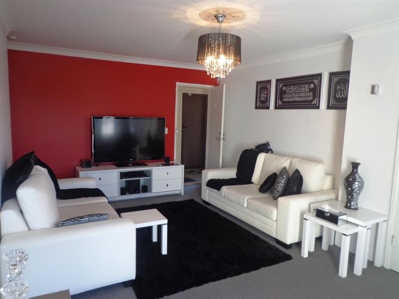 27/412 The Horsley Drive, Fairfield NSW 2165