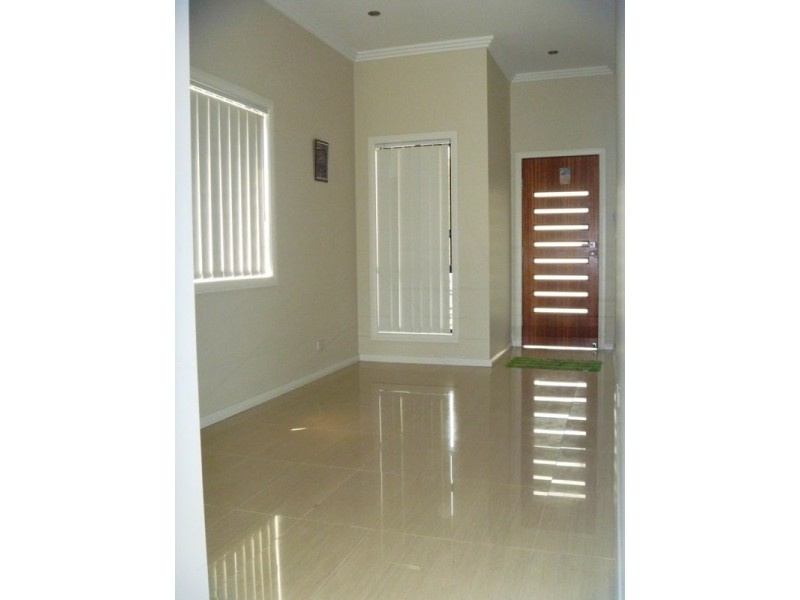 Canley Heights NSW 2166