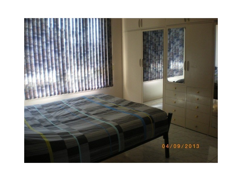 Fairfield West NSW 2165