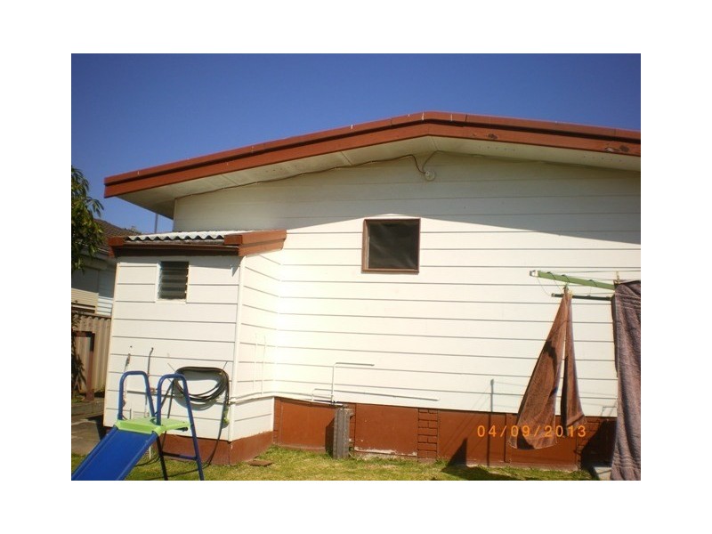 Fairfield West NSW 2165