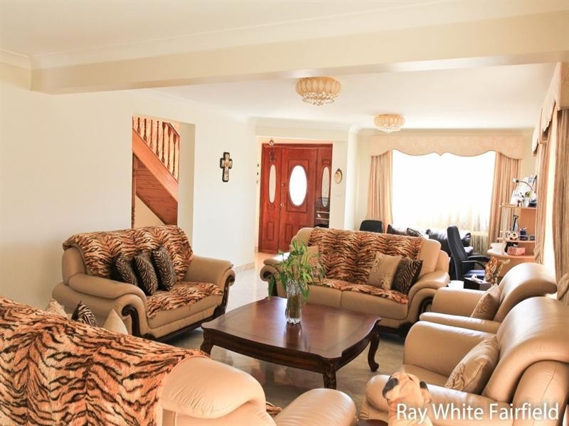 9 Wagstaff Street, Edensor Park NSW 2176