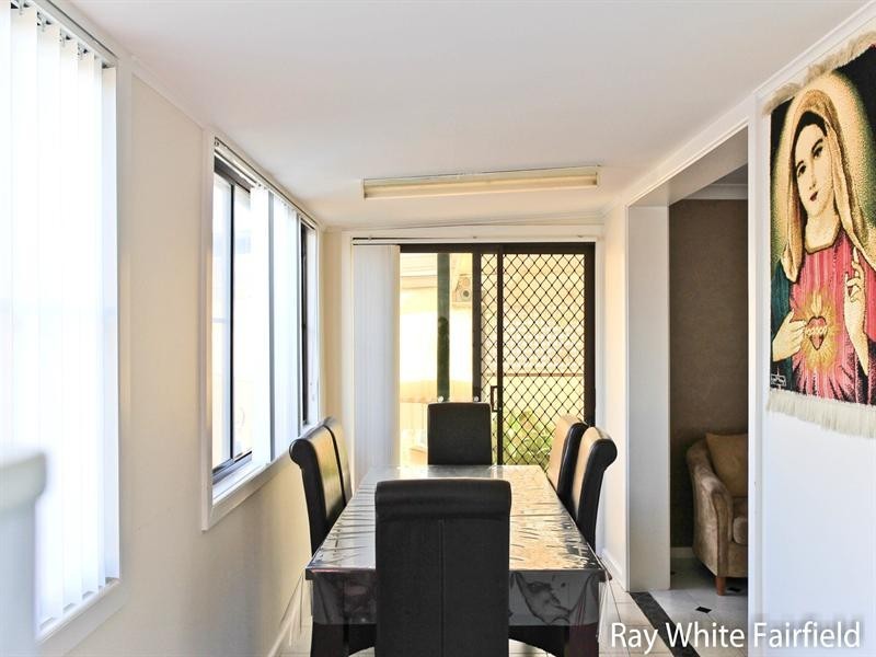 7 Hoyle Place, Greenfield Park NSW 2176