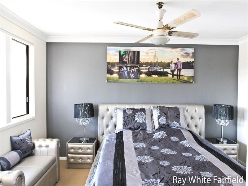 7 Hoyle Place, Greenfield Park NSW 2176
