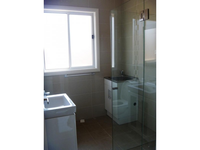 Fairfield West NSW 2165