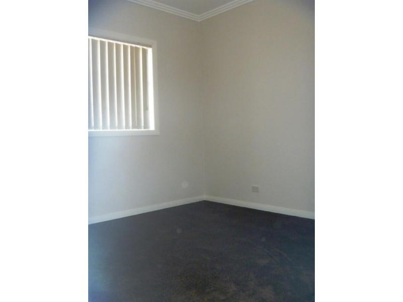 Fairfield West NSW 2165