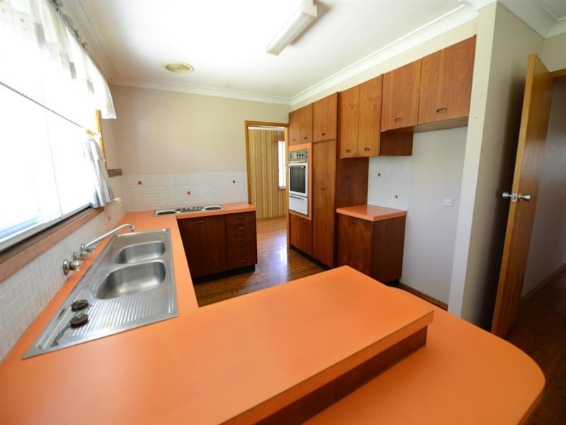 31 Orchard Road, Fairfield NSW 2165
