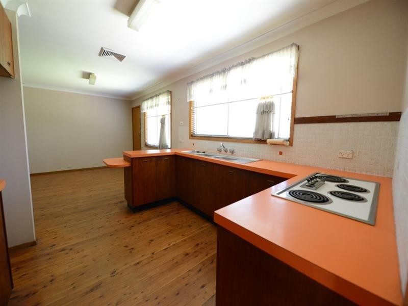 31 Orchard Road, Fairfield NSW 2165