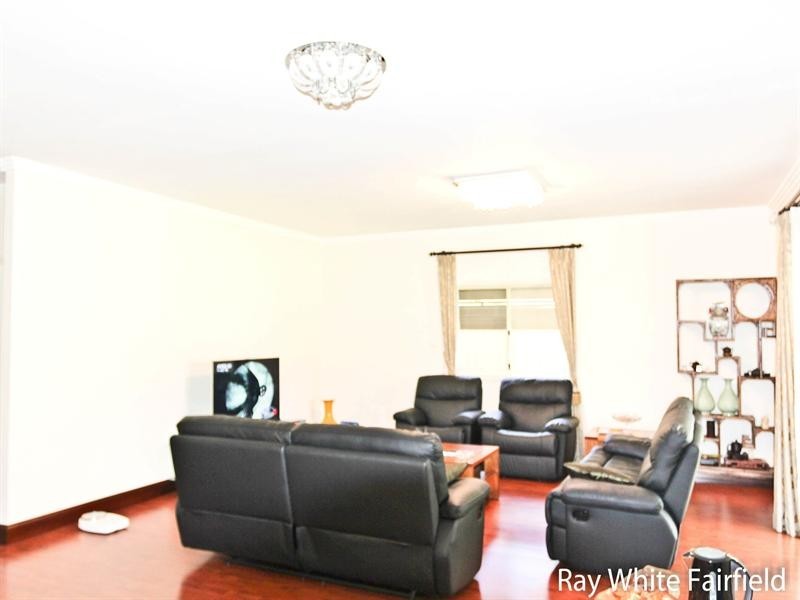 88 Denison Street, Carramar NSW 2163