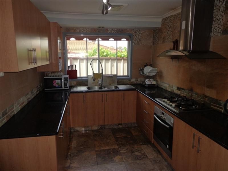 66 Falcon Circuit, Green Valley NSW 2168