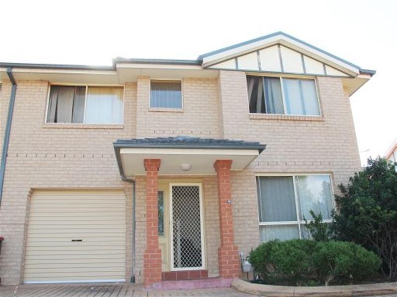 11/41 Stanbrook Street, Fairfield Heights NSW 2165